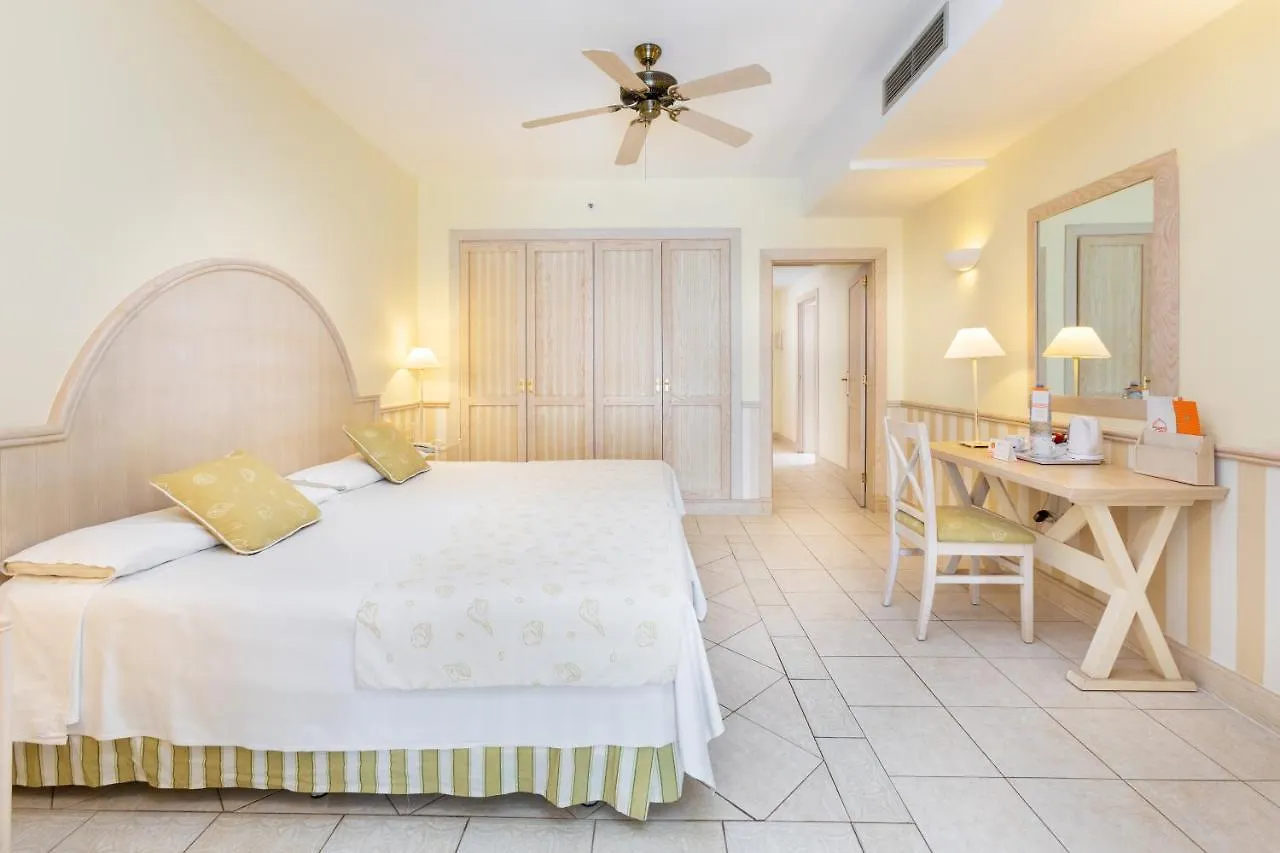 ***** Resort Gran Castillo Tagoro Family & Fun Playa Blanca Spain
