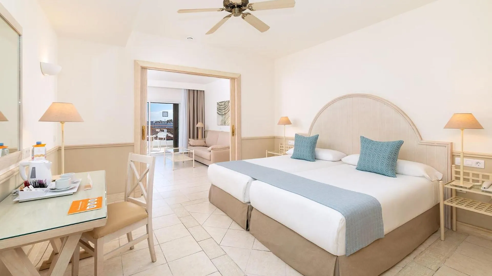 Gran Castillo Tagoro Family & Fun Playa Blanca Station touristique